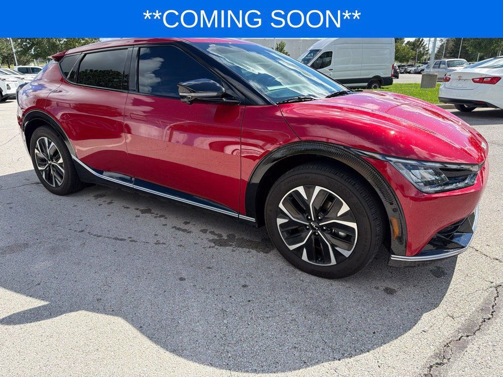 Used 2024 Kia EV6 Wind w/ Wind Technology Package AWD/4WD image 4