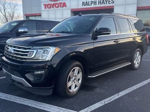 Used 2019 Ford Expedition XLT w/ Equipment Group 202A image 2