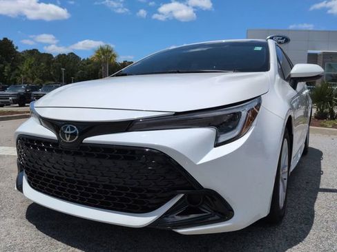 Used 2024 Toyota Corolla SE FWD image 8