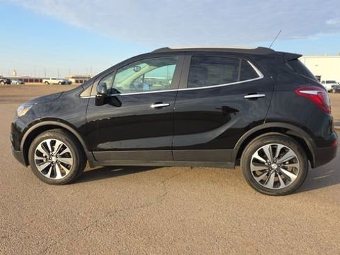 Used 2022 Buick Encore Preferred w/ Safety Package image 9