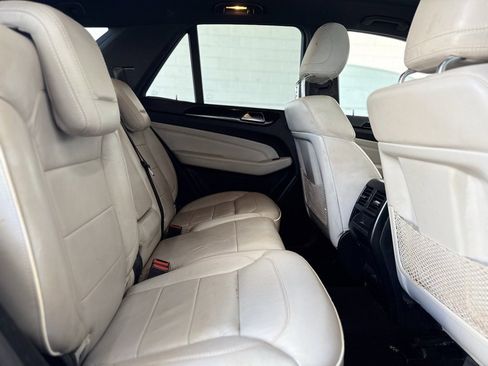 Used 2014 Mercedes-Benz ML 350 4MATIC image 43