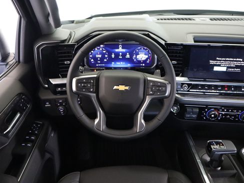 New 2026 Chevrolet Silverado 1500 LTZ w/ Technology Package AWD/4WD image 17