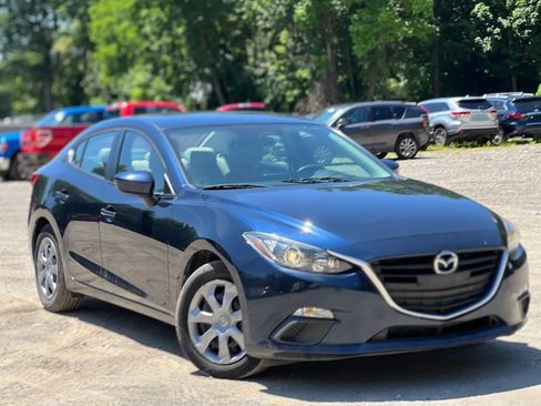 Used 2015 MAZDA MAZDA3 i Sport FWD image 8