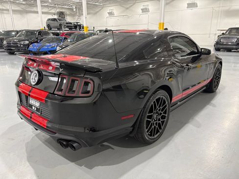 Used 2013 Ford Mustang Shelby GT500 RWD image 7