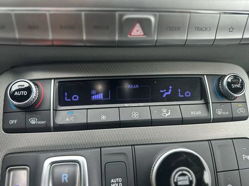 Used 2022 Hyundai Palisade SEL w/ 8P Bench Seat Package FWD image 20