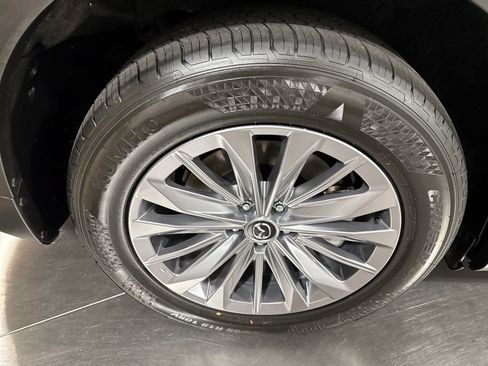 Used 2025 MAZDA CX-90 3.3 Turbo w/ Select Package AWD/4WD image 13