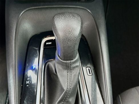 Used 2021 Toyota Corolla SE image 16
