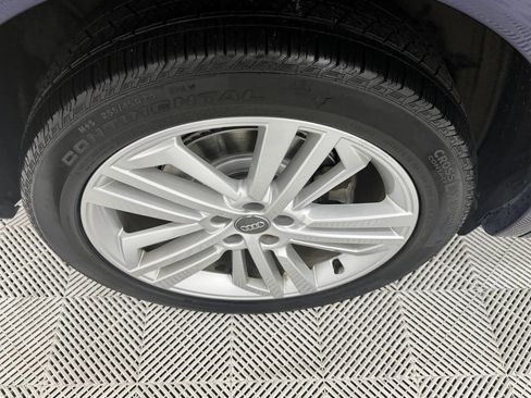 Used 2018 Audi Q5 2.0T Premium Plus w/ Premium Plus Package image 25