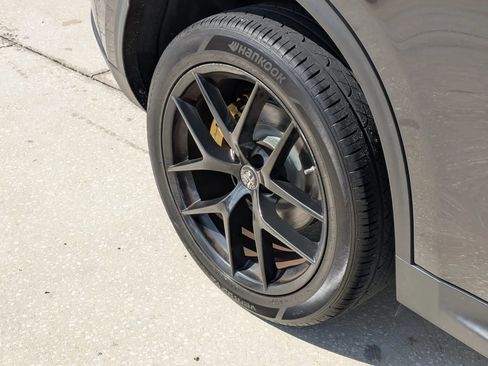 Used 2019 Alfa Romeo Stelvio w/ Nero Edizione RWD image 6