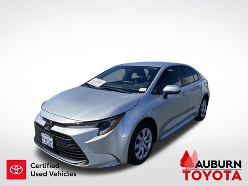 Certified 2023 Toyota Corolla LE w/ Carpet Mat Package (TMS) FWD image 4