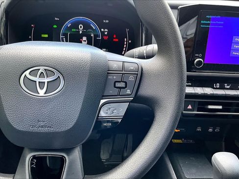 Certified 2026 Toyota Camry LE FWD image 25