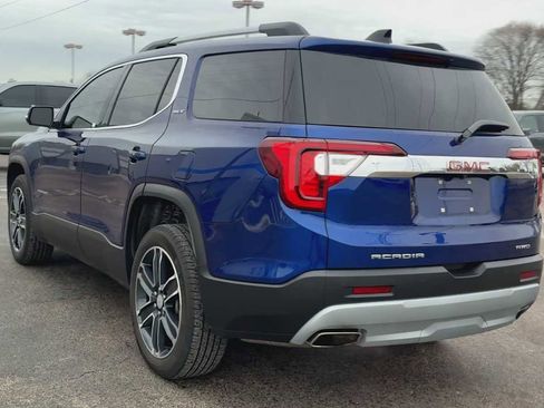 Used 2023 GMC Acadia SLT w/ Technology Package image 4