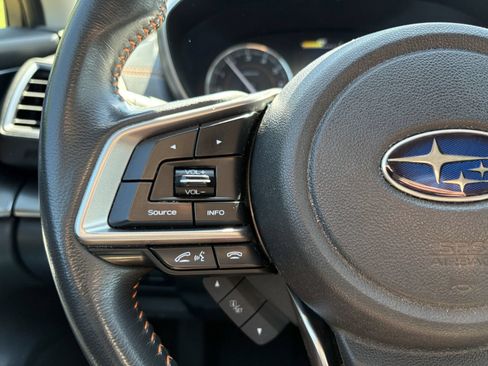 Used 2023 Subaru Crosstrek 2.5i Limited AWD/4WD image 15