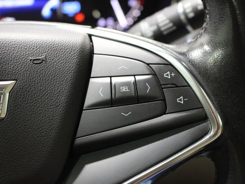Used 2019 Cadillac XT5 Luxury FWD image 14