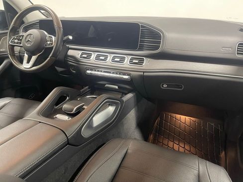 Certified 2023 Mercedes-Benz GLS 580 4MATIC image 29