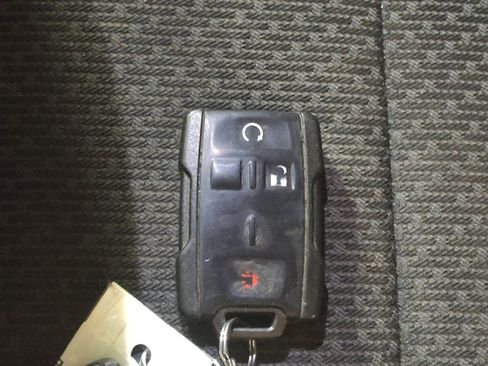 Used 2019 Chevrolet Silverado 1500 Custom w/ Custom Value Package image 32