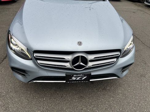 Used 2018 Mercedes-Benz GLC 300 4MATIC image 9