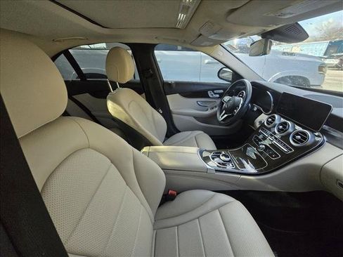 Used 2021 Mercedes-Benz C 300 Sedan image 3