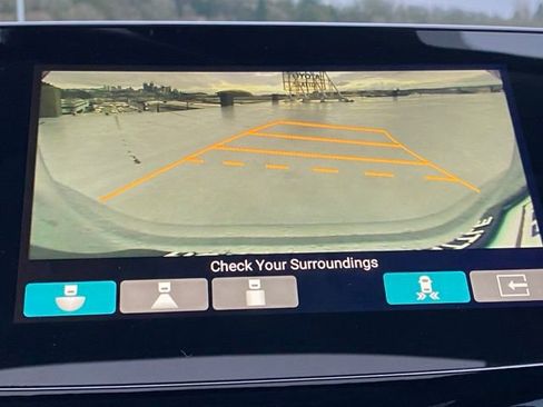 Certified 2020 Honda Pilot Touring image 25