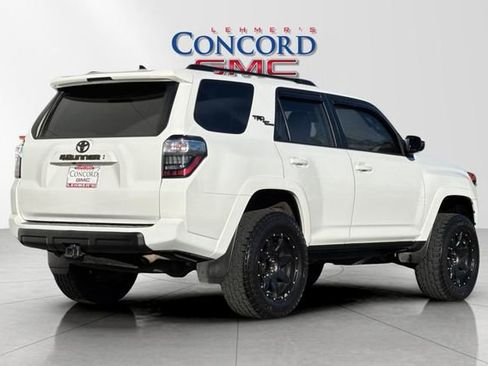Used 2021 Toyota 4Runner TRD Off-Road Premium image 4