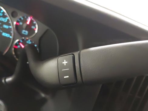 Used 2020 Chevrolet Express 2500 w/ Driver Convenience Package image 21