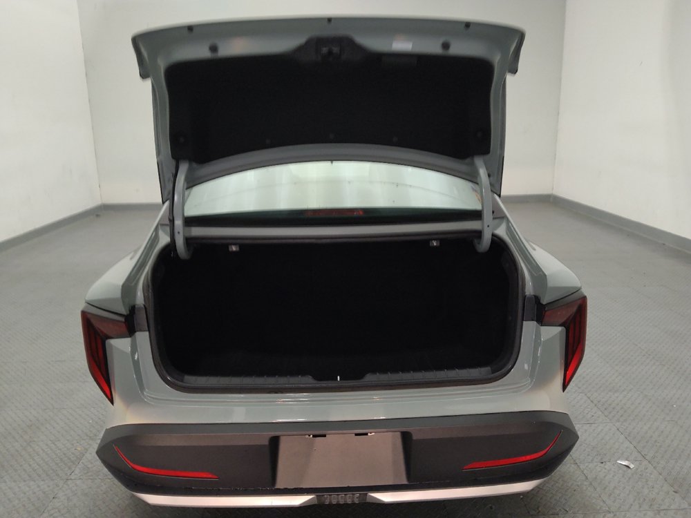 Used 2025 Kia K4 FWD image 29