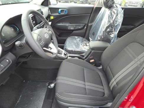 New 2026 Hyundai Venue SEL image 4