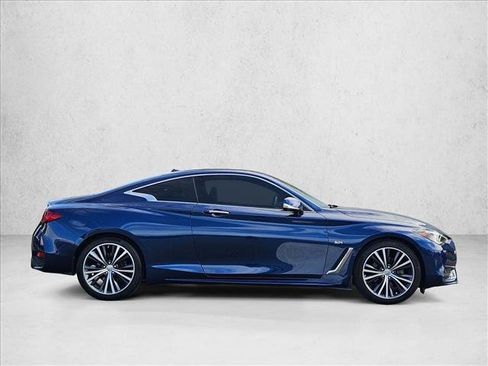 Used 2019 INFINITI Q60 3.0t Luxe w/ Essential Package AWD/4WD image 4