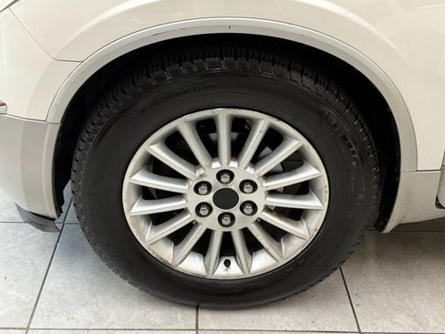 Used 2012 Buick Enclave Leather FWD image 43