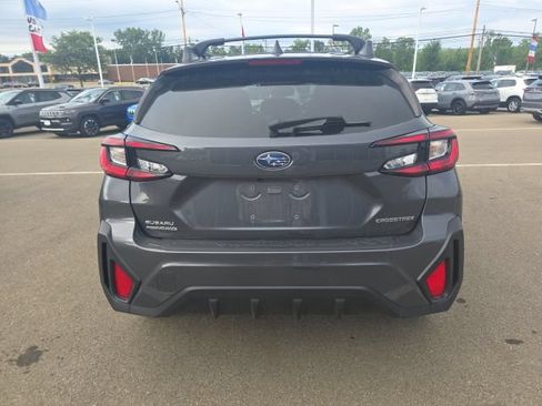 Used 2024 Subaru Crosstrek 2.0i Premium AWD/4WD image 7