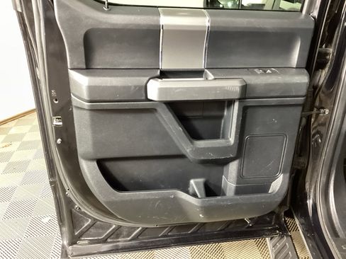 Used 2017 Ford F150 XLT w/ Equipment Group 302A Luxury AWD/4WD image 14