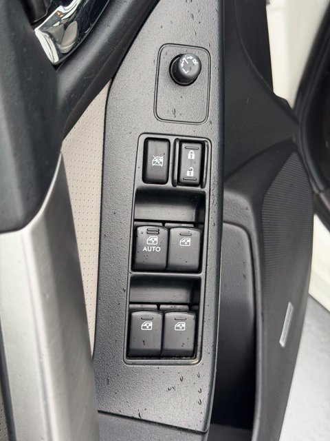 Used 2016 Subaru Forester 2.5i Touring w/ Eyesight & Navigation System AWD/4WD image 18