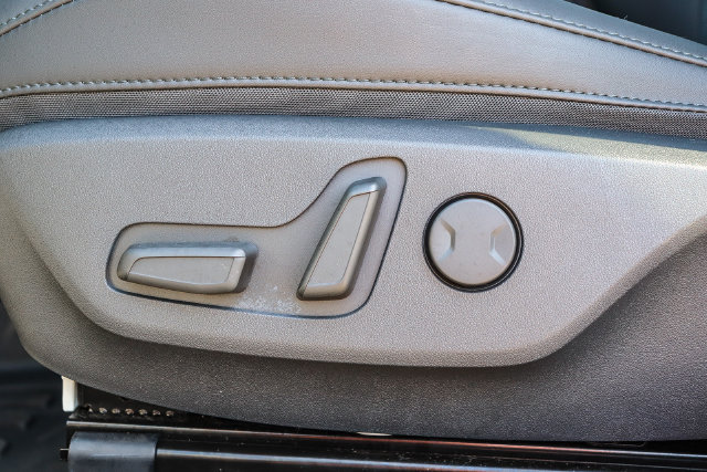 Certified 2025 Kia Niro EX FWD image 21