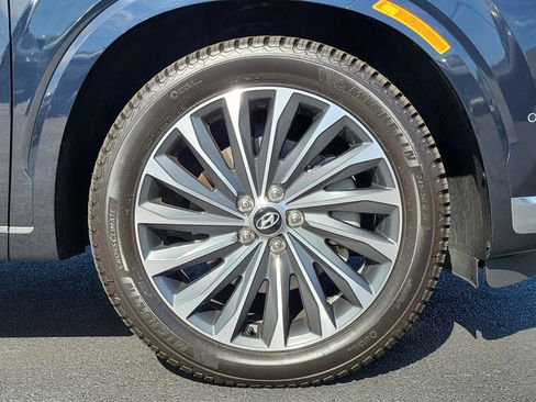 Used 2023 Hyundai Palisade Calligraphy image 5