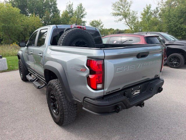 Used 2024 Chevrolet Colorado ZR2 w/ ZR2 Bison Edition AWD/4WD image 6