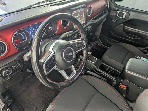 Used 2021 Jeep Gladiator Rubicon image 10