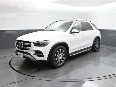 New 2025 Mercedes-Benz GLE 450 4MATIC image 34