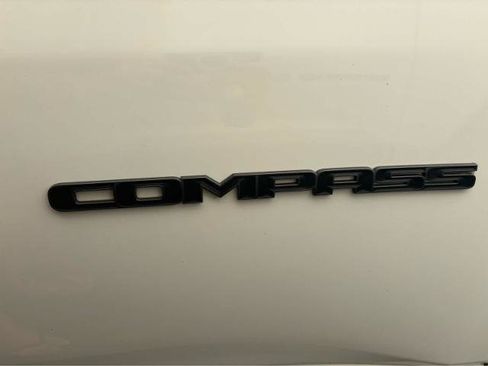 Used 2024 Jeep Compass Limited w/ High Altitude Package AWD/4WD image 26