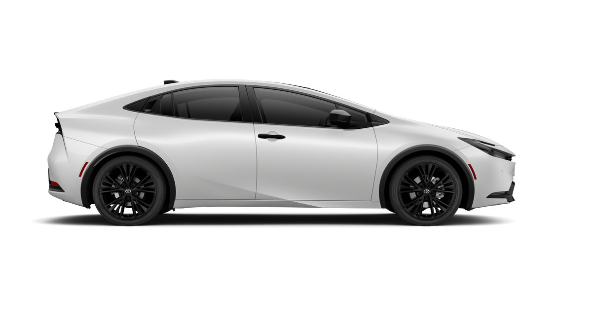 New 2027 Toyota Prius FWD image 14