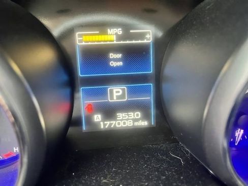 Used 2017 Subaru Legacy 2.5i Limited w/ Popular Package #4 AWD/4WD image 17