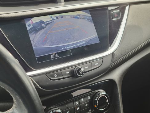 Used 2021 Buick Encore GX Preferred w/ Cold Weather Comfort Package FWD image 15