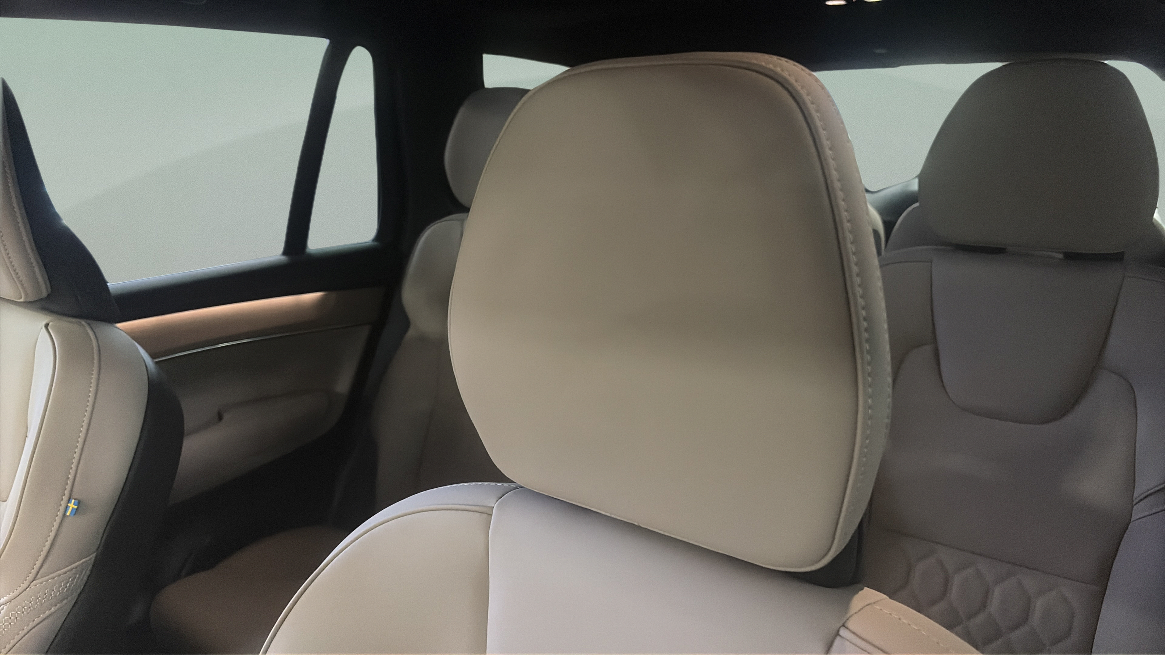 Used 2026 Volvo XC90 B6 Plus AWD/4WD image 18