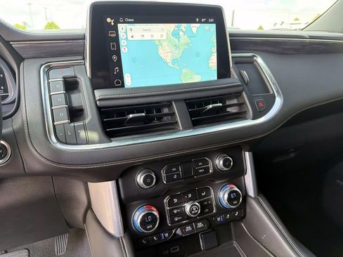 Used 2023 GMC Yukon SLT AWD/4WD image 21