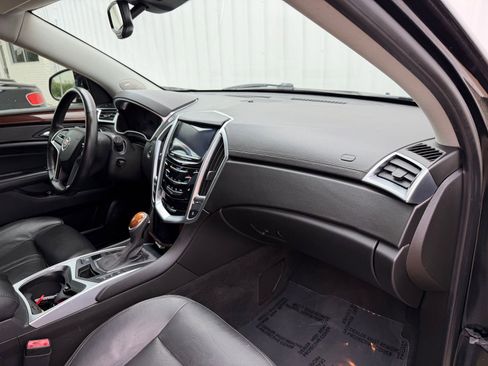 Used 2015 Cadillac SRX Luxury w/ Driver Awareness Package FWD image 17
