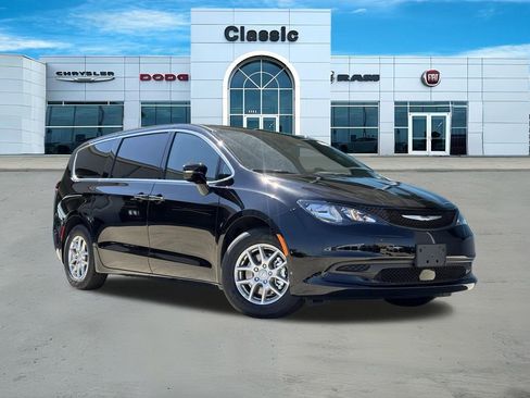 New 2026 Chrysler Voyager LX FWD image 1