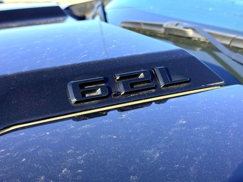 Used 2025 Chevrolet Silverado 1500 ZR2 w/ Technology Package image 3