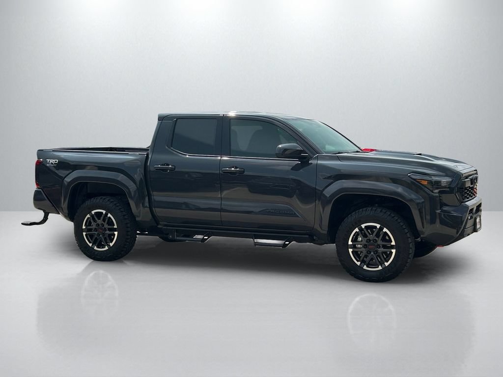 Certified 2026 Toyota Tacoma TRD Sport AWD/4WD image 4