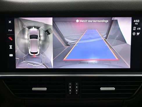 Certified 2023 Porsche Cayenne AWD/4WD image 19