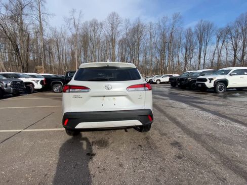 Certified 2024 Toyota Corolla Cross LE image 13