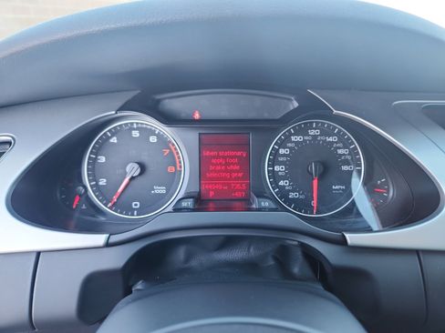 Used 2011 Audi A4 2.0T Premium image 11